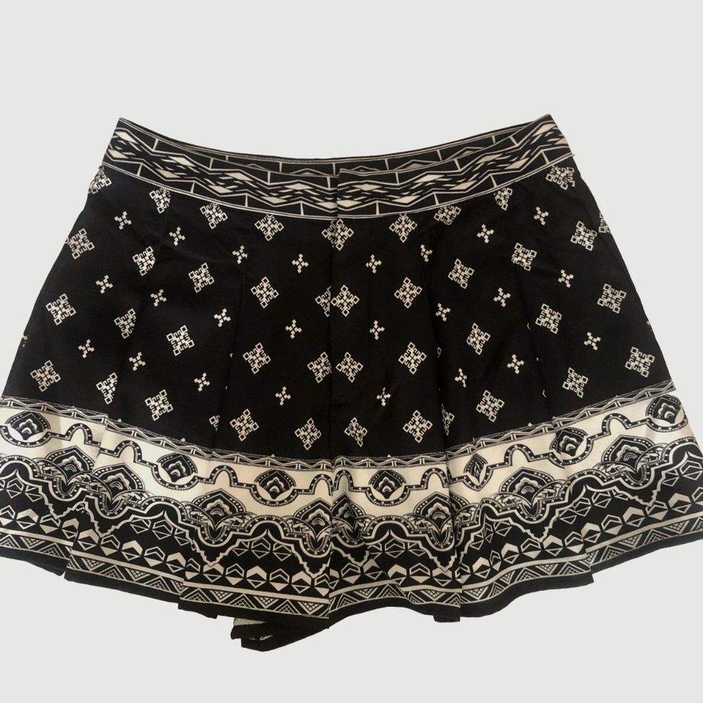 Navy & White lily rain Mini Shorts/Skort